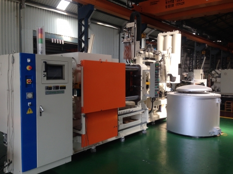 Diecasting machine